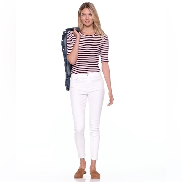 Gap Midrise True Skinny Ankle Jeans. White. Size 27. - Picture 1 of 9